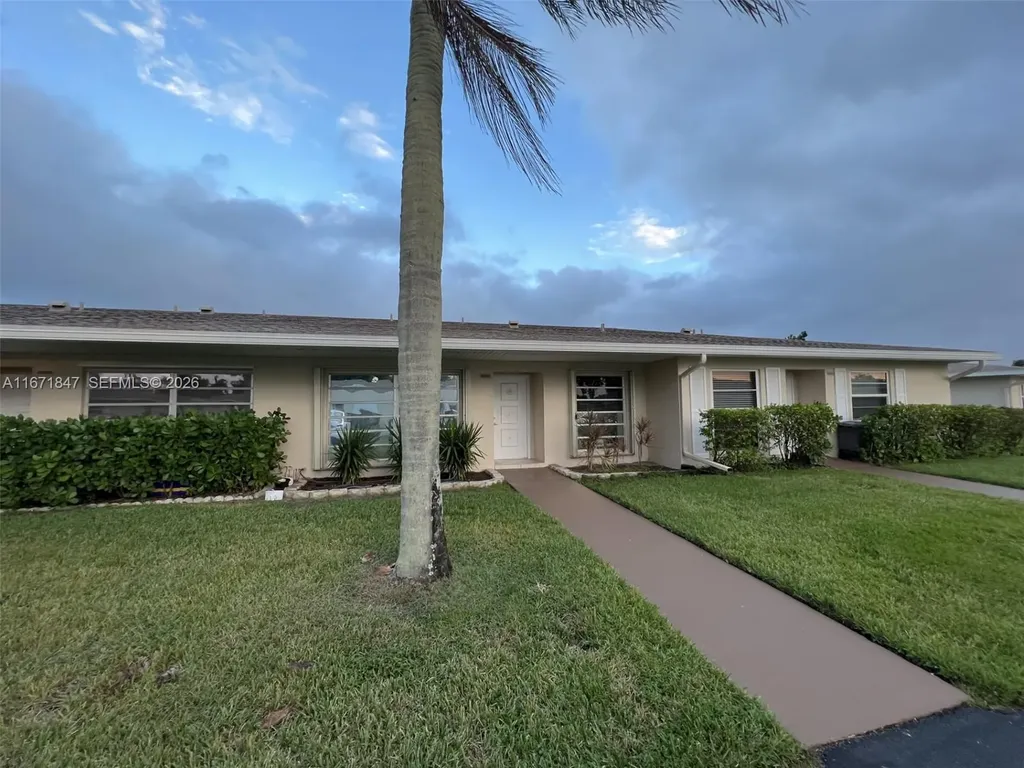 20927 Sedgewick Drive Boca Raton FL 33433