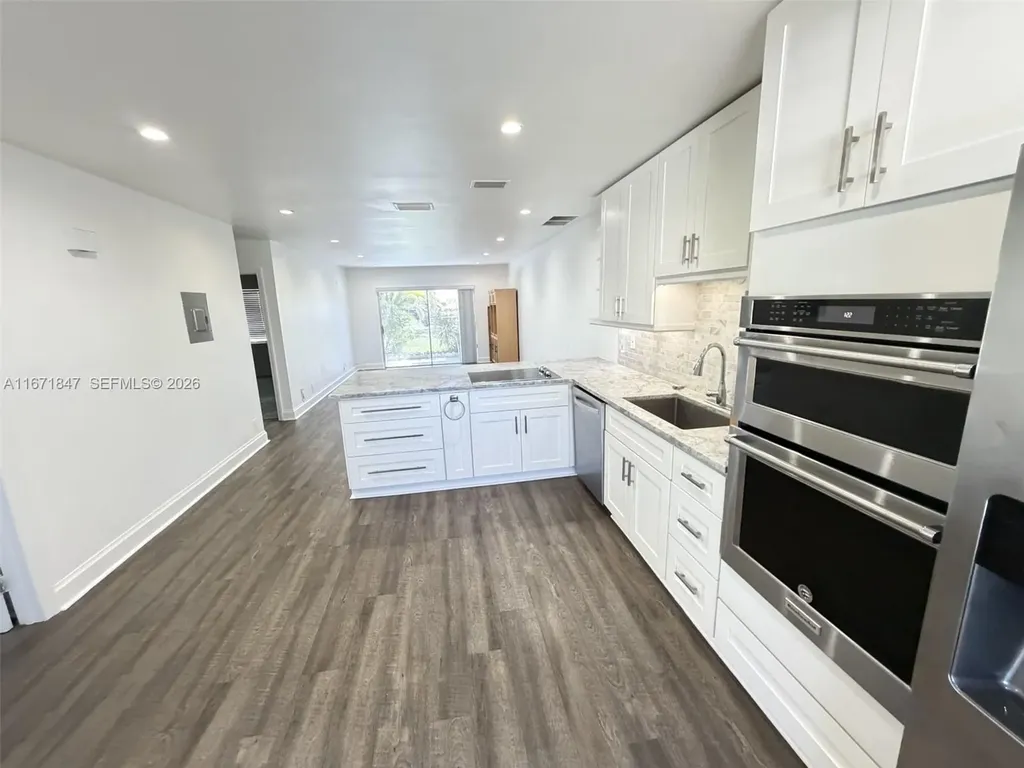 20927 Sedgewick Drive Boca Raton FL 33433