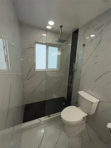 6750 Cleveland Street Hollywood FL 33024