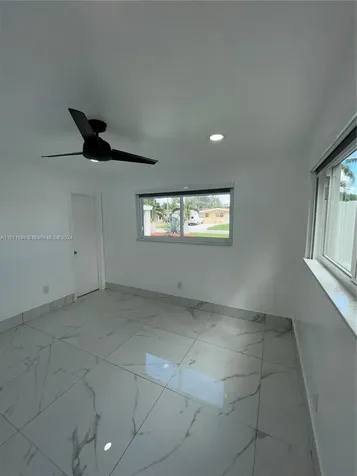 6750 Cleveland Street Hollywood FL 33024