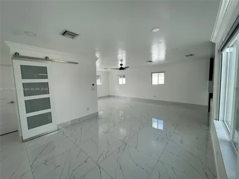 6750 Cleveland Street Hollywood FL 33024