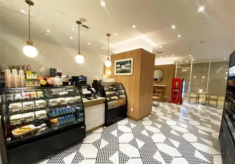 6899 Collins Avenue Miami Beach FL 33141