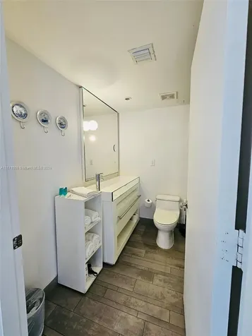 1100 West Avenue Miami Beach FL 33139