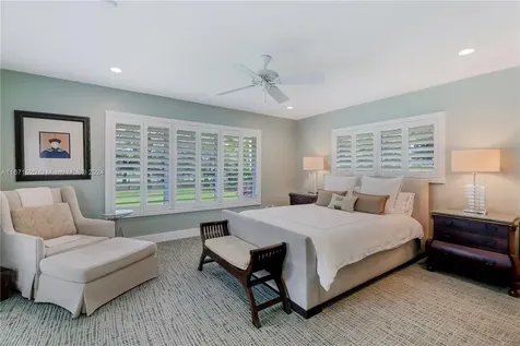 10955 SW 69th Court Pinecrest FL 33156
