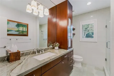 10955 SW 69th Court Pinecrest FL 33156