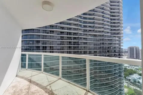 1800 N Bayshore Drive Miami FL 33132