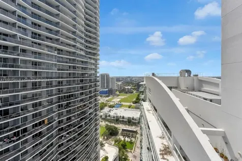 1800 N Bayshore Drive Miami FL 33132