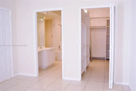 3225 NE 184th Street Aventura FL 33160