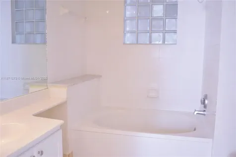 3225 NE 184th Street Aventura FL 33160