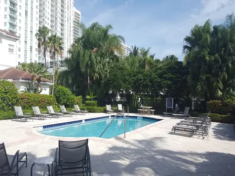 3225 NE 184th Street Aventura FL 33160
