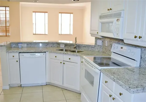 3225 NE 184th Street Aventura FL 33160