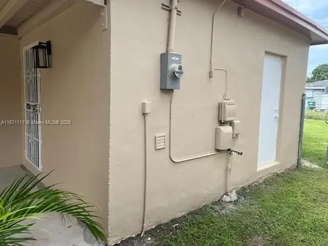 10045 SW 171st Street Miami FL 33157