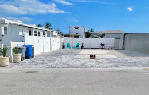 325 Calusa Street 376 Key Largo FL 33037