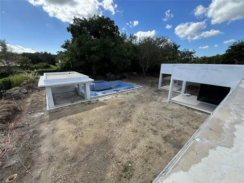 6666 SW 96th Street Pinecrest FL 33156