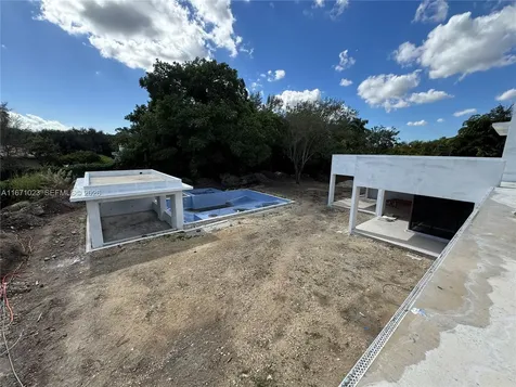6666 SW 96th Street Pinecrest FL 33156