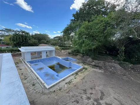 6666 SW 96th Street Pinecrest FL 33156