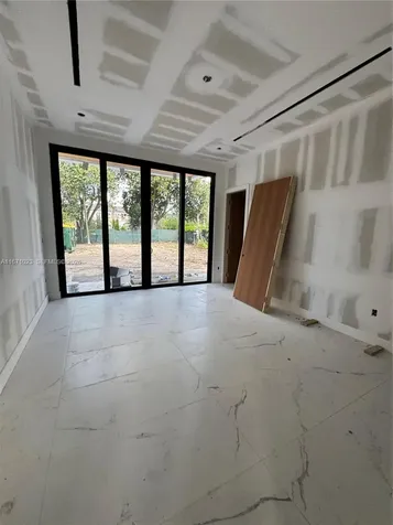 6666 SW 96th Street Pinecrest FL 33156