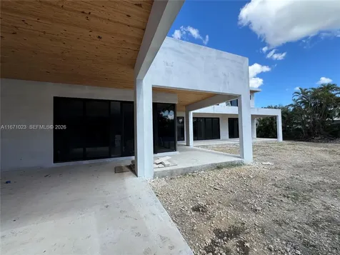 6666 SW 96th Street Pinecrest FL 33156