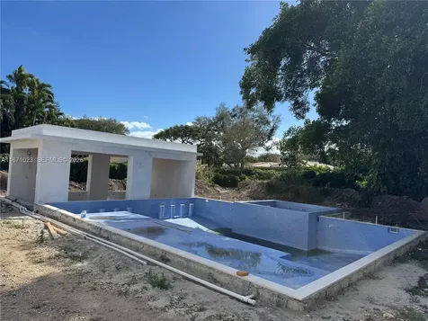 6666 SW 96th Street Pinecrest FL 33156
