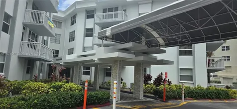 1913 S Ocean Drive Hallandale Beach FL 33009