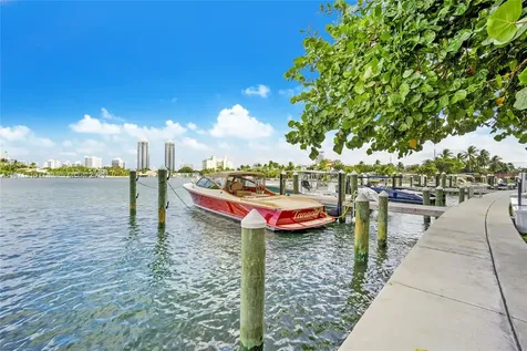 4701 N Meridian Avenue Miami Beach FL 33140