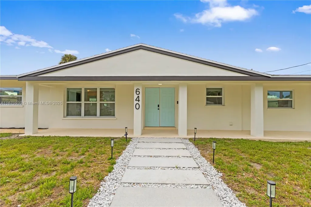 640 SE 5th Court Pompano Beach FL 33060