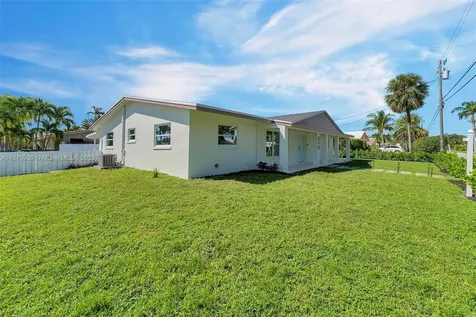 640 SE 5th Court Pompano Beach FL 33060