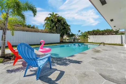 640 SE 5th Court Pompano Beach FL 33060