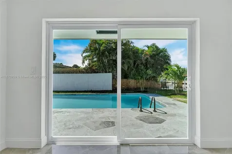640 SE 5th Court Pompano Beach FL 33060