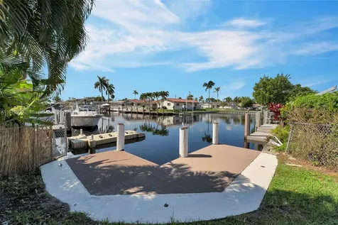 640 SE 5th Court Pompano Beach FL 33060