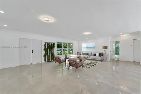 640 SE 5th Court Pompano Beach FL 33060