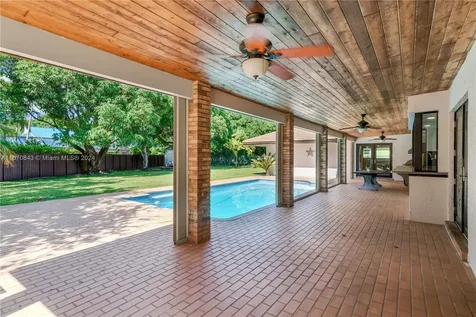 15830 SW 82nd Avenue Palmetto Bay FL 33157