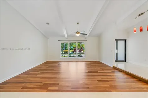 15830 SW 82nd Avenue Palmetto Bay FL 33157