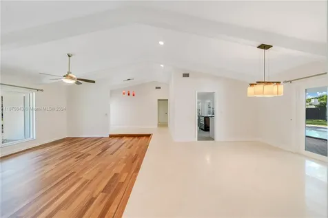 15830 SW 82nd Avenue Palmetto Bay FL 33157