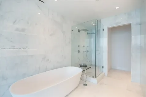6901 Collins Avenue Miami Beach FL 33141