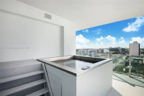 6901 Collins Avenue Miami Beach FL 33141
