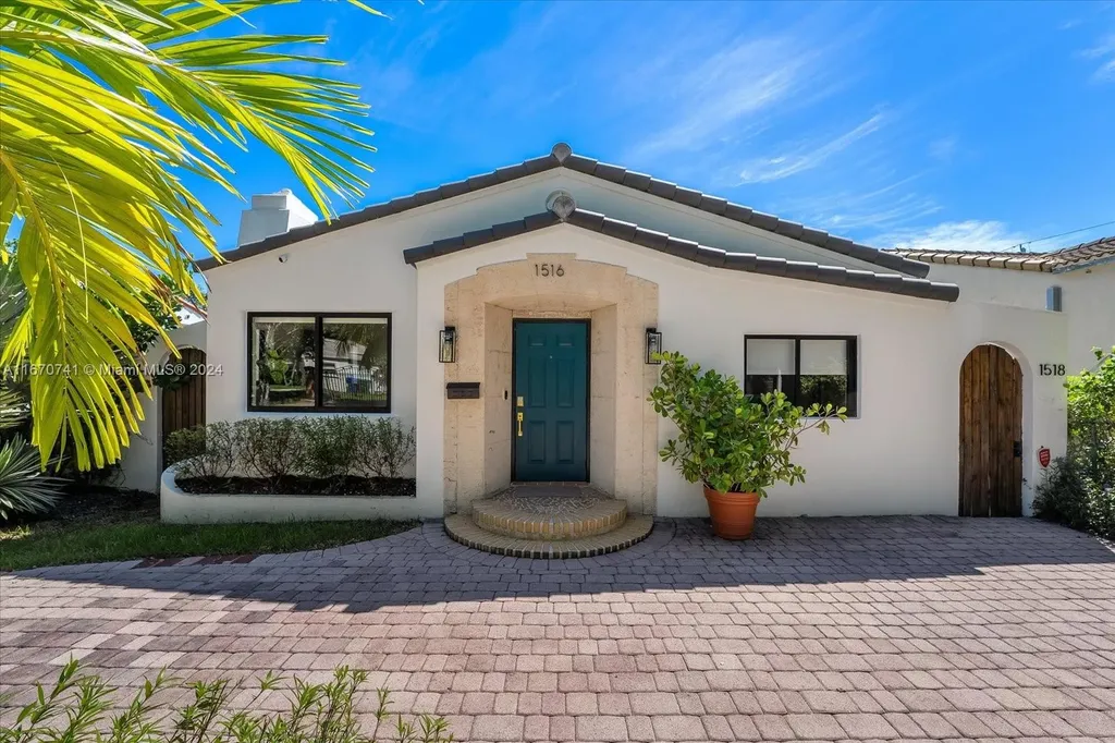 1516 SW 18th Street Miami FL 33145