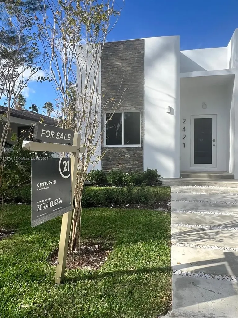 2421 NW 23rd Lane Fort Lauderdale FL 33311