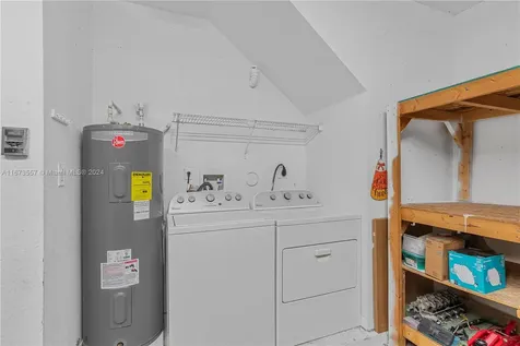 1557 SE 20th Terrace Homestead FL 33035