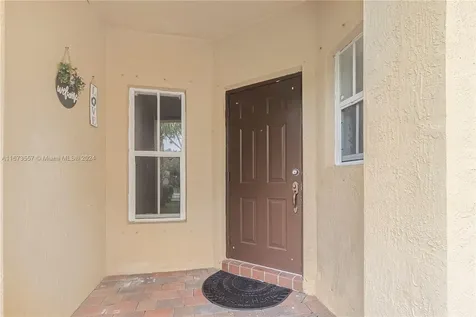 1557 SE 20th Terrace Homestead FL 33035