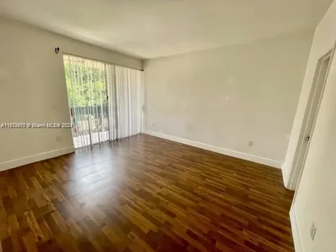 9173 Fontainebleau Boulevard Miami FL 33172