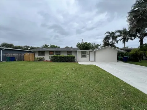 5013 SW 90th Terrace Cooper City FL 33328