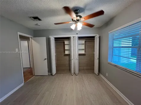 5013 SW 90th Terrace Cooper City FL 33328