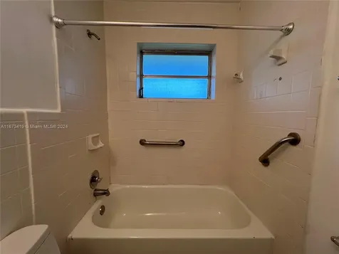 5013 SW 90th Terrace Cooper City FL 33328