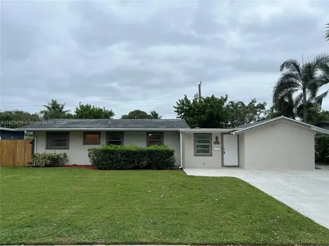 5013 SW 90th Terrace Cooper City FL 33328