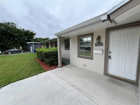 5013 SW 90th Terrace Cooper City FL 33328