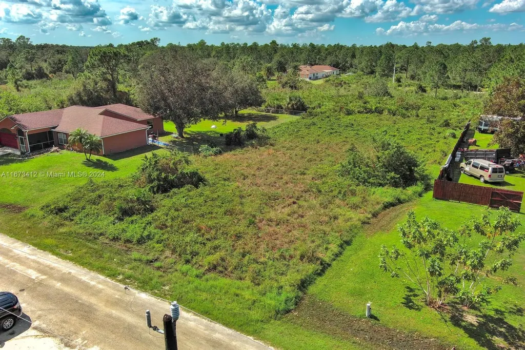 1413 5th Avenue Lehigh Acres FL 33972
