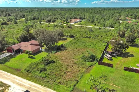 1413 5th Avenue Lehigh Acres FL 33972