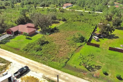 1413 5th Avenue Lehigh Acres FL 33972