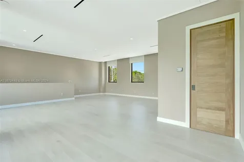9860 NE 5th Avenue Road Miami Shores FL 33138